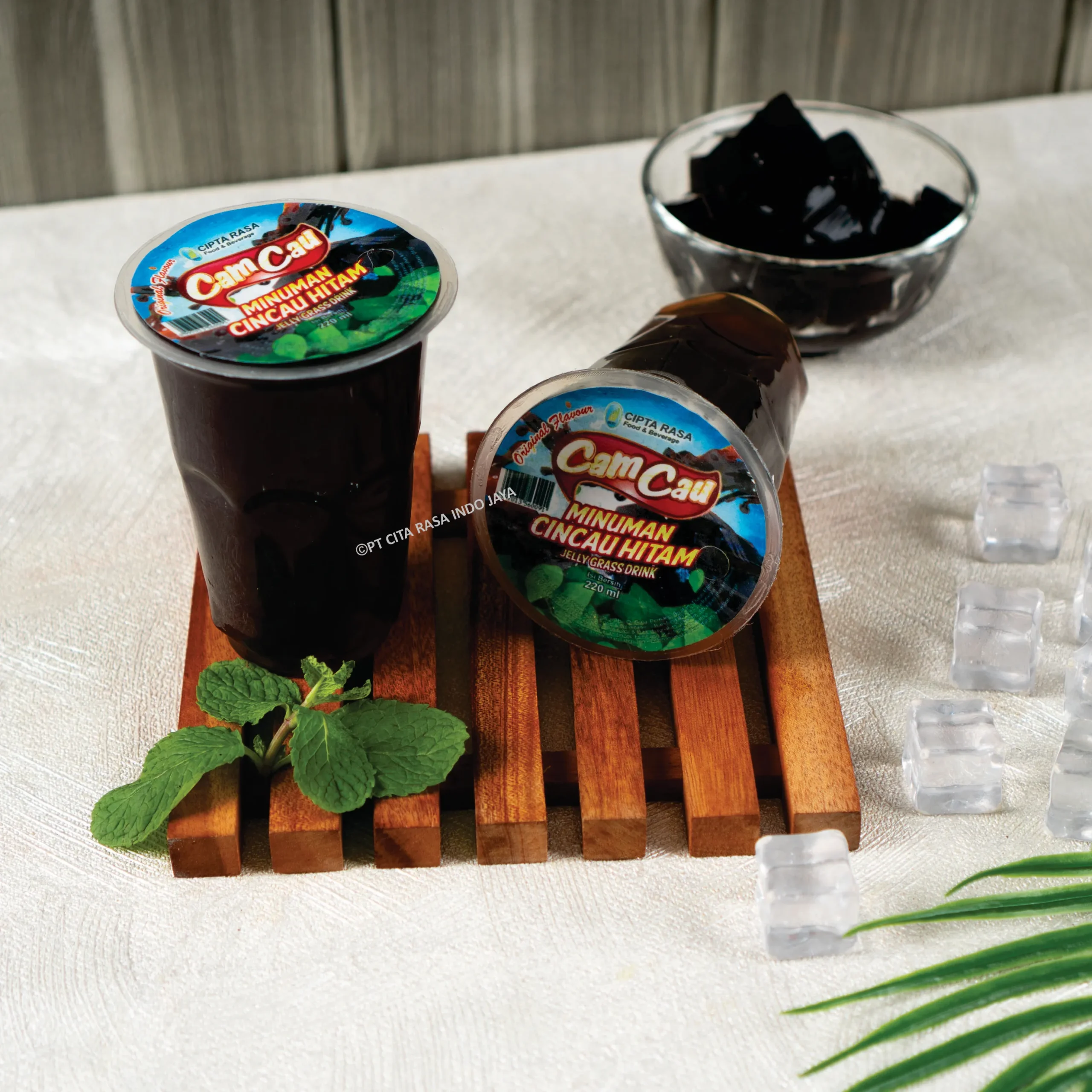 Minuman Cincau Hitam Cup_Sajian